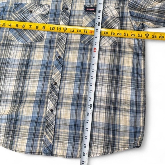 DICKIES Short Sleeve Plaid Pearl Snap Shirt. Men’s XL - Picture 5 of 5